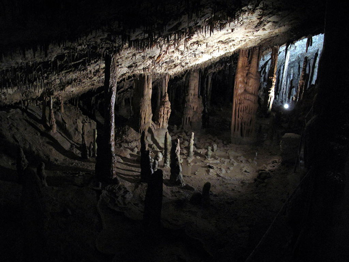 Example of a karst cave.